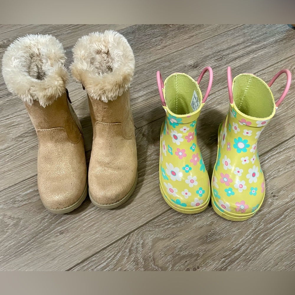 Size 11 Child Winter + Rain boot combination!